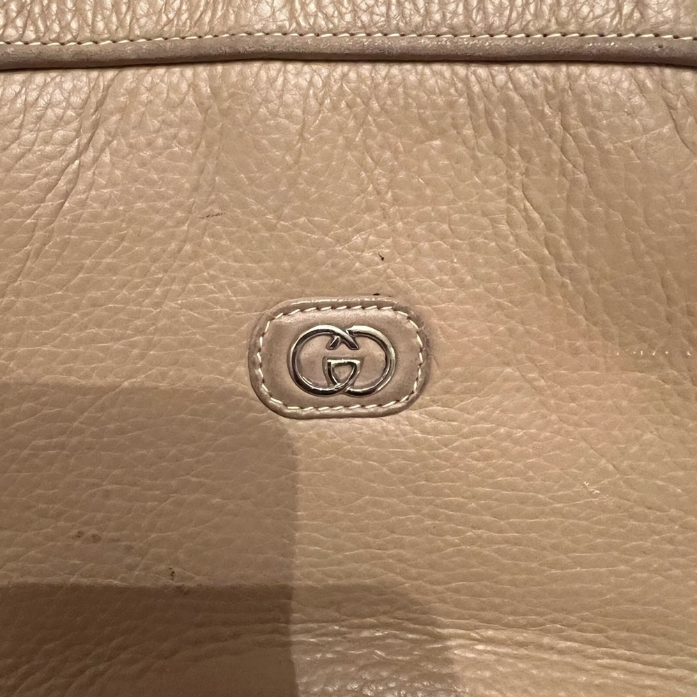 Gucci Crossbody - Picture 2 of 16